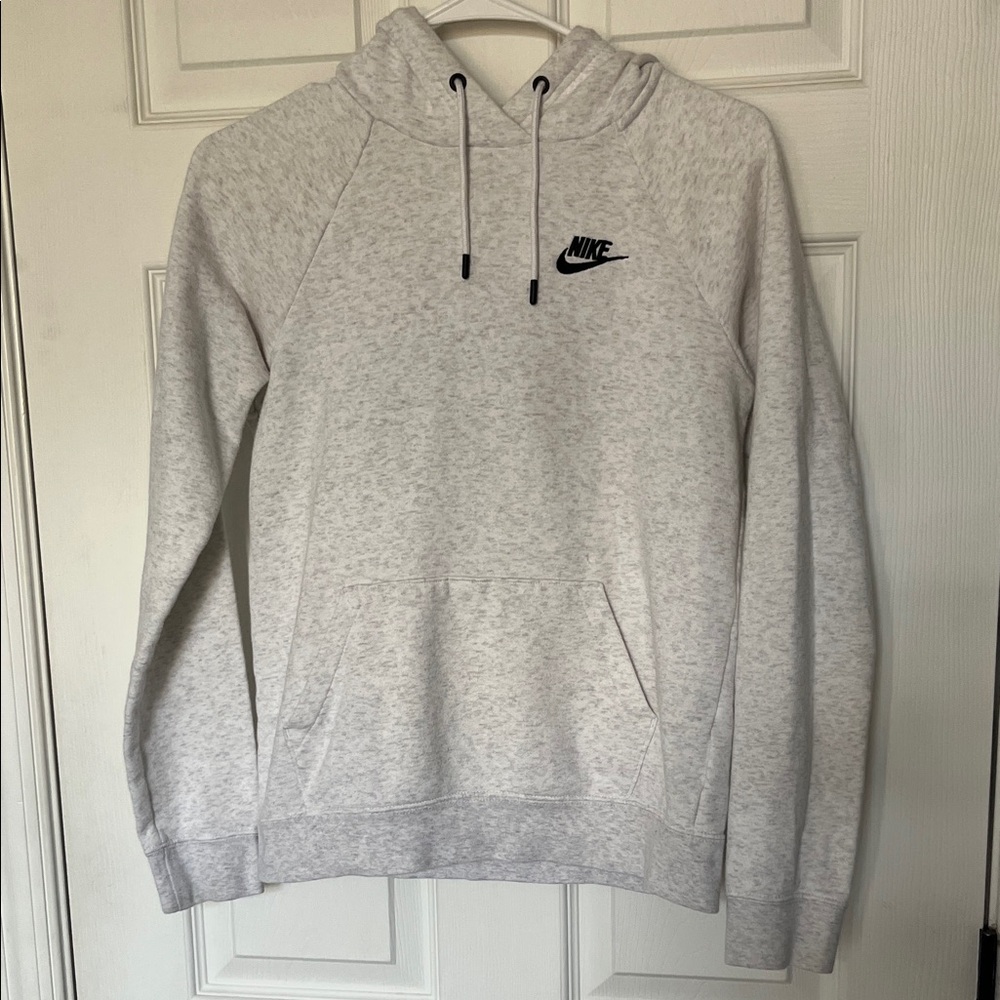 Nike Women’s Fleece Pullover Hoodie | Birch Heather